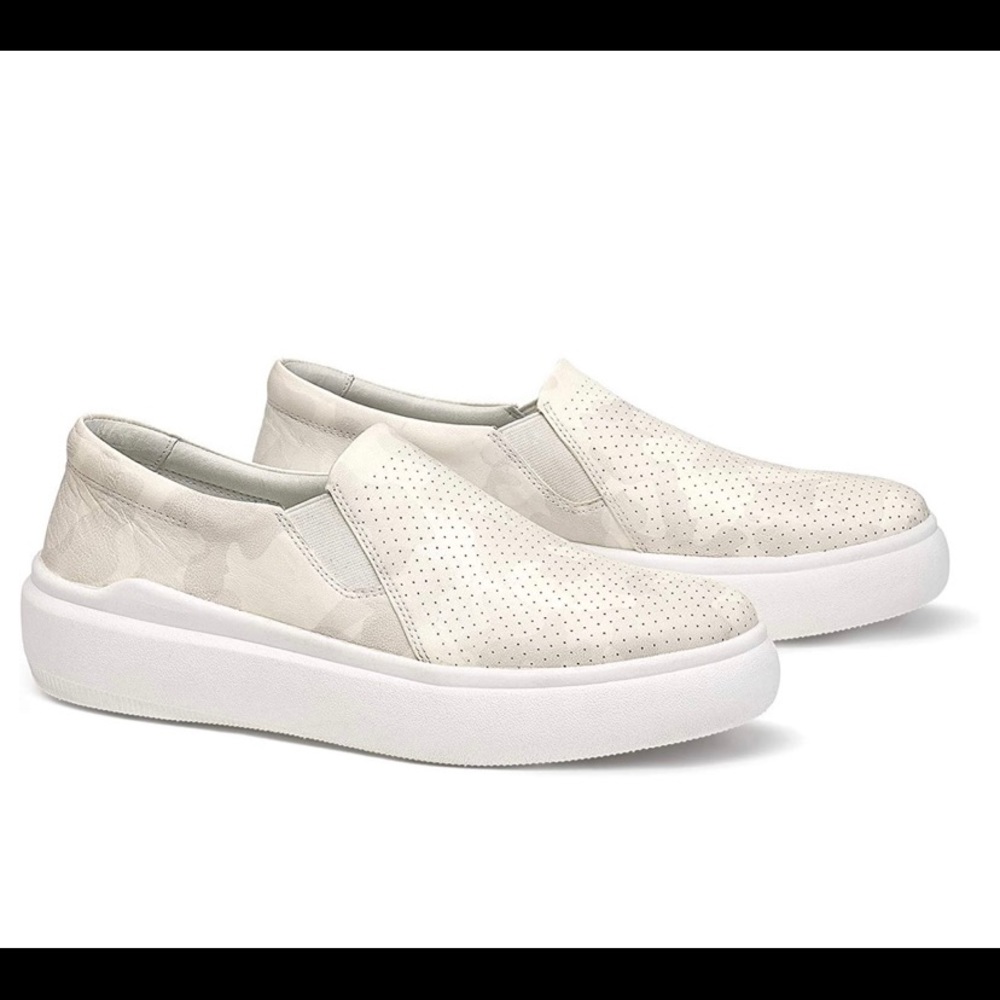 Trask Lorene Perf White Camo Size 8.5 NWB